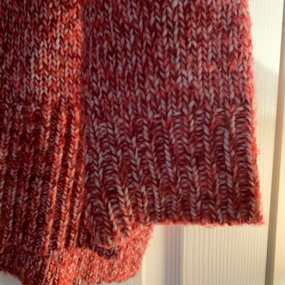 JCrew oversized, knit, turtle neck sweater. - Picture 3 of 3